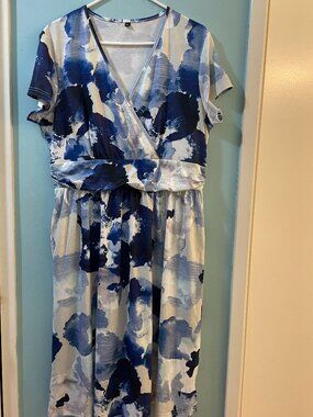 Women's XL Watercolor Blue Faux Wrap Dress